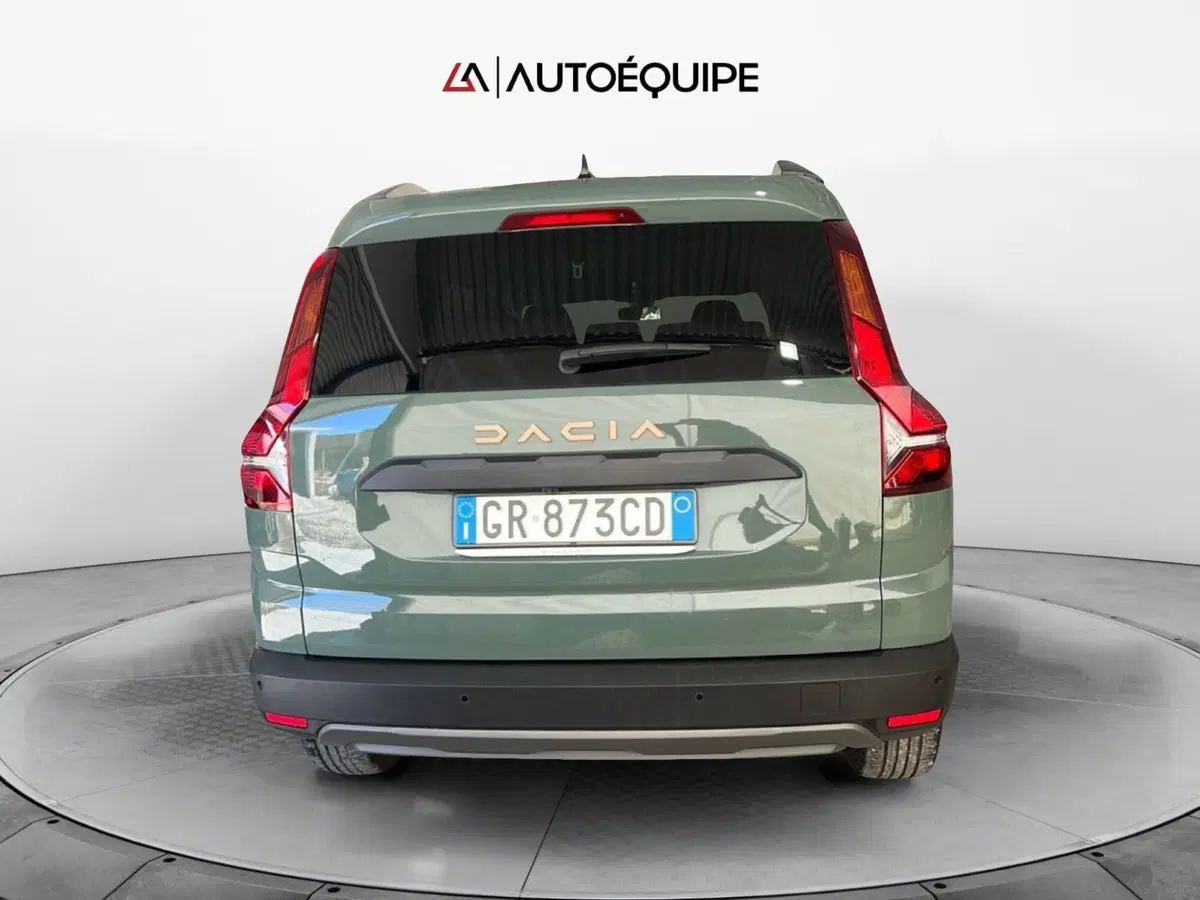 Dacia Jogger usata a Roma (4)
