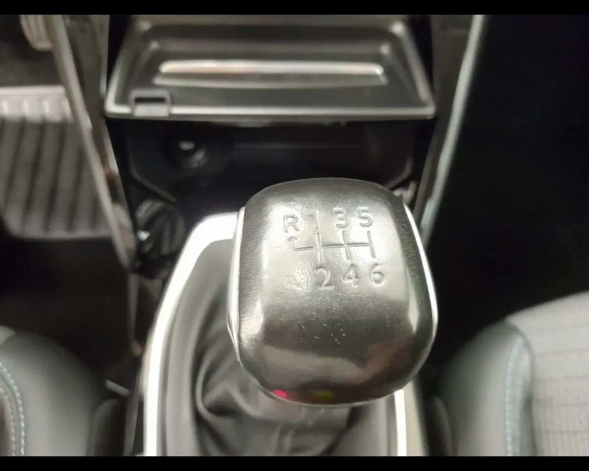 Peugeot 208 usata a Alessandria (16)