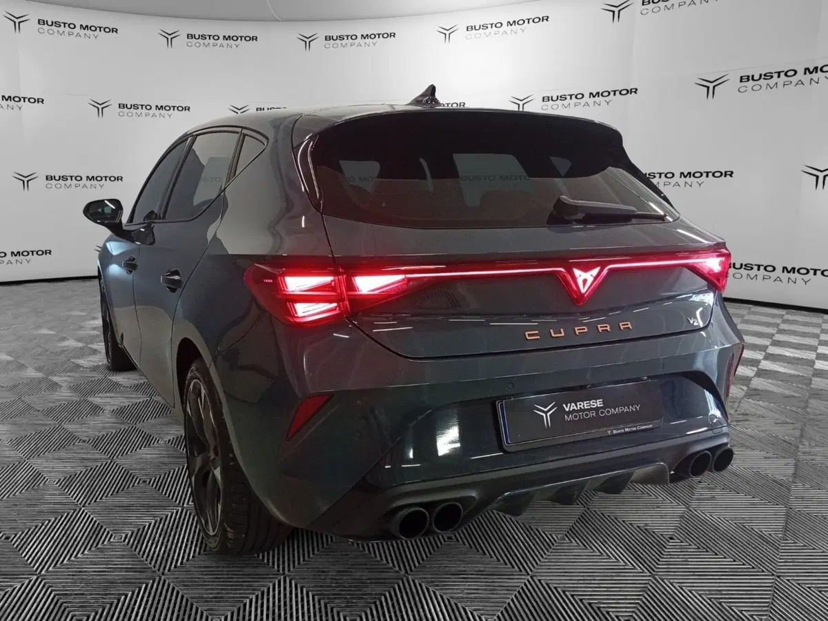 Cupra Leon usata a Varese (4)
