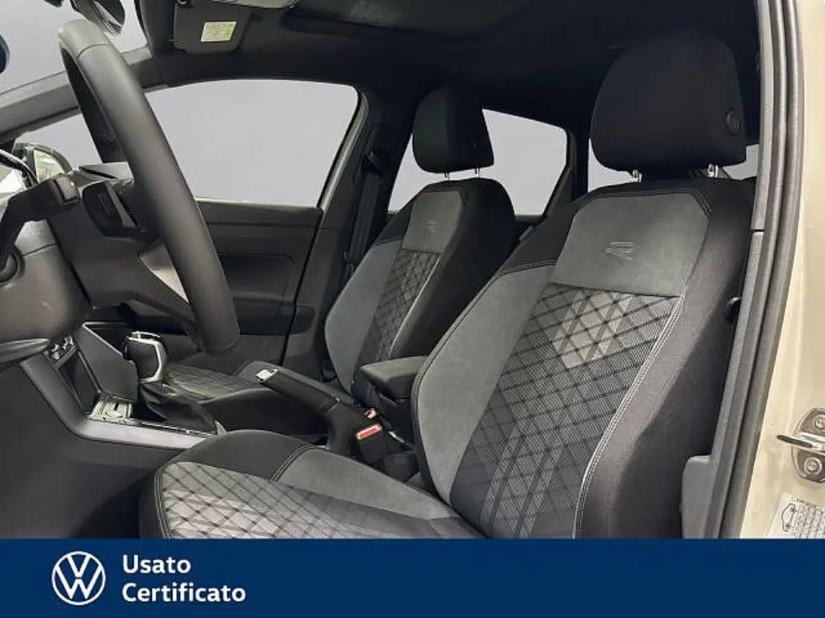 Volkswagen Taigo nuova a Vicenza (13)