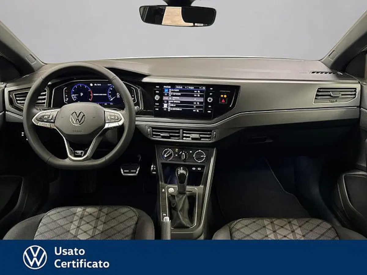 Volkswagen Taigo nuova a Vicenza (8)