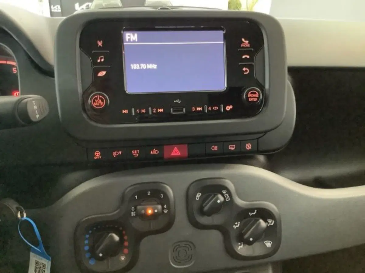 Fiat Panda nuova a Catania (16)