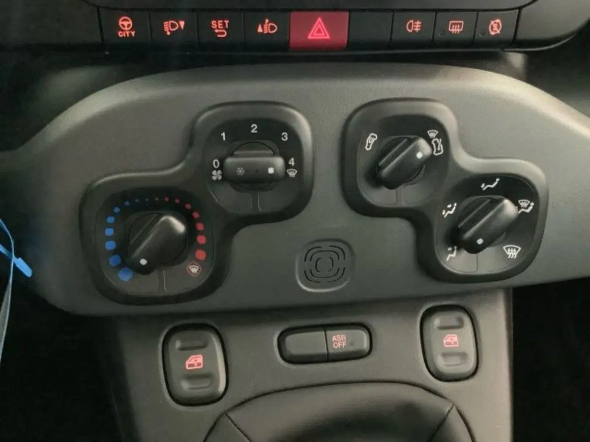 Fiat Panda nuova a Catania (18)