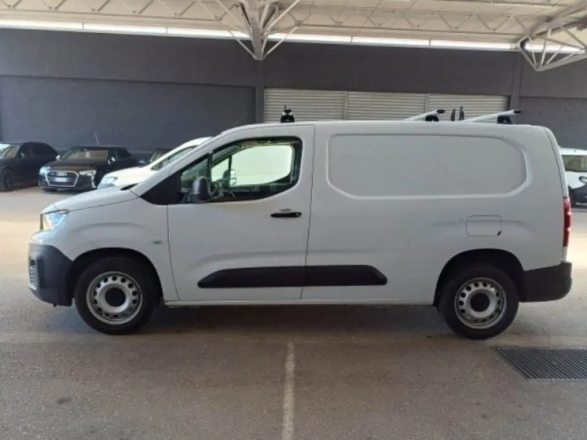 Peugeot Partner Furgone usata a Catania