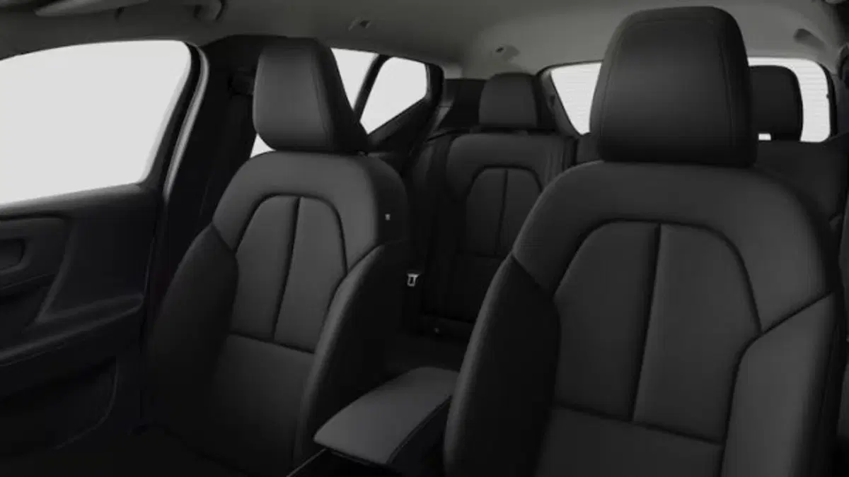 Volvo XC40 nuova a Treviso (13)
