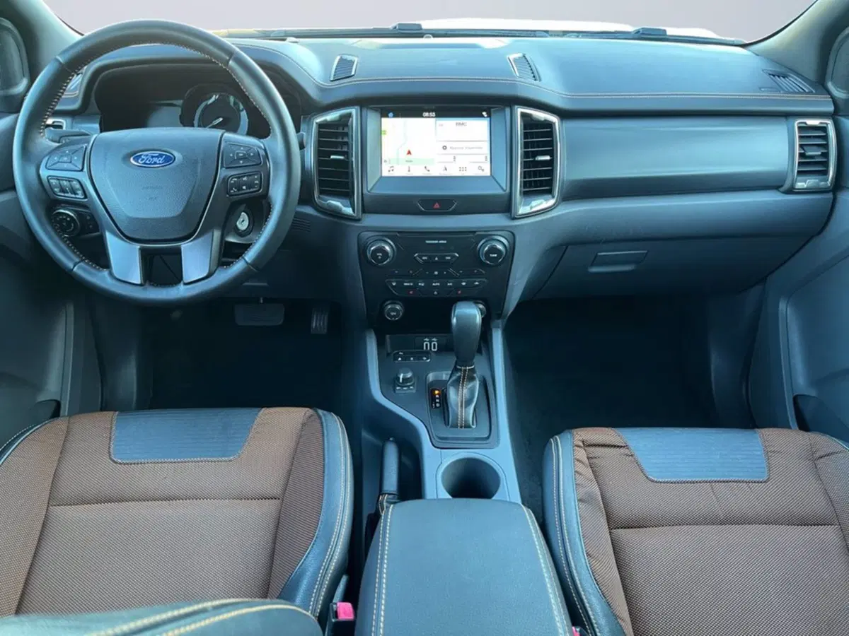 Ford Ranger Pick-up usata a Milano (11)