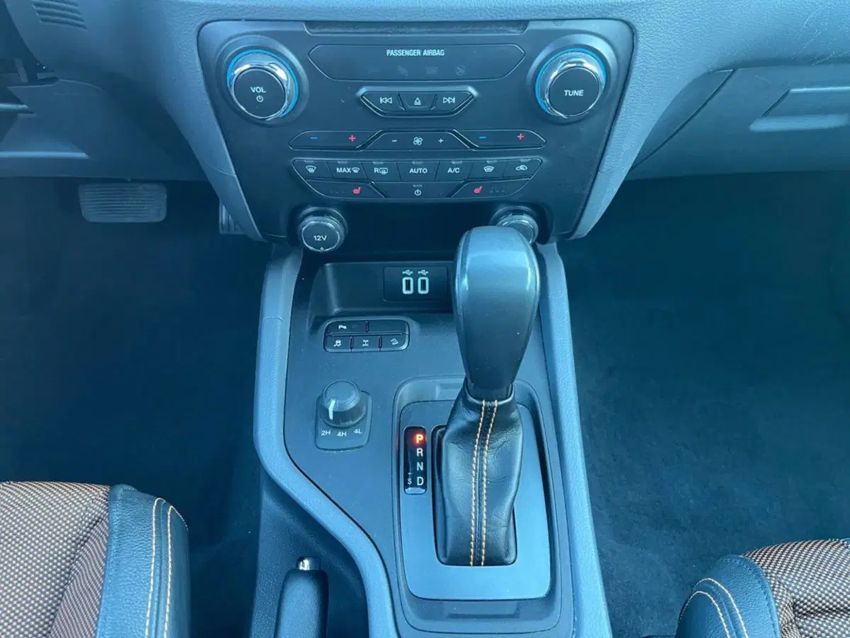 Ford Ranger Pick-up usata a Milano (16)