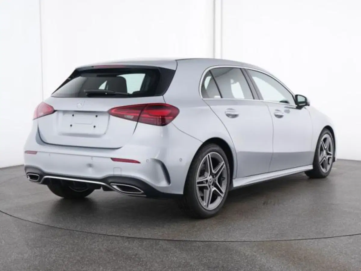 Mercedes-Benz Classe A usata a Milano (2)