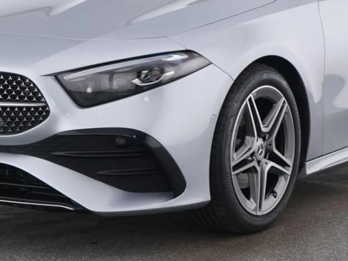 Mercedes-Benz Classe A usata a Milano (3)