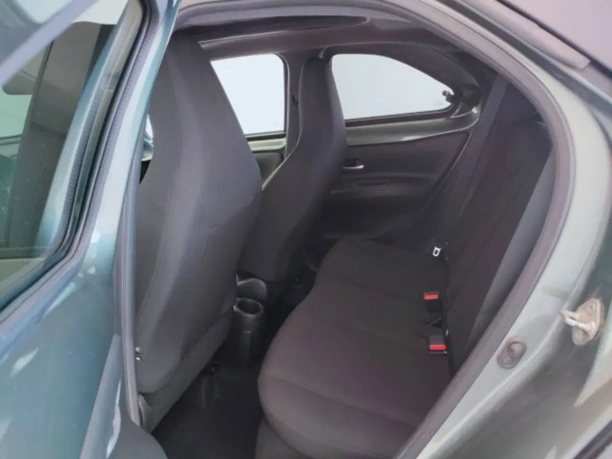 Toyota Aygo X usata a Teramo (11)
