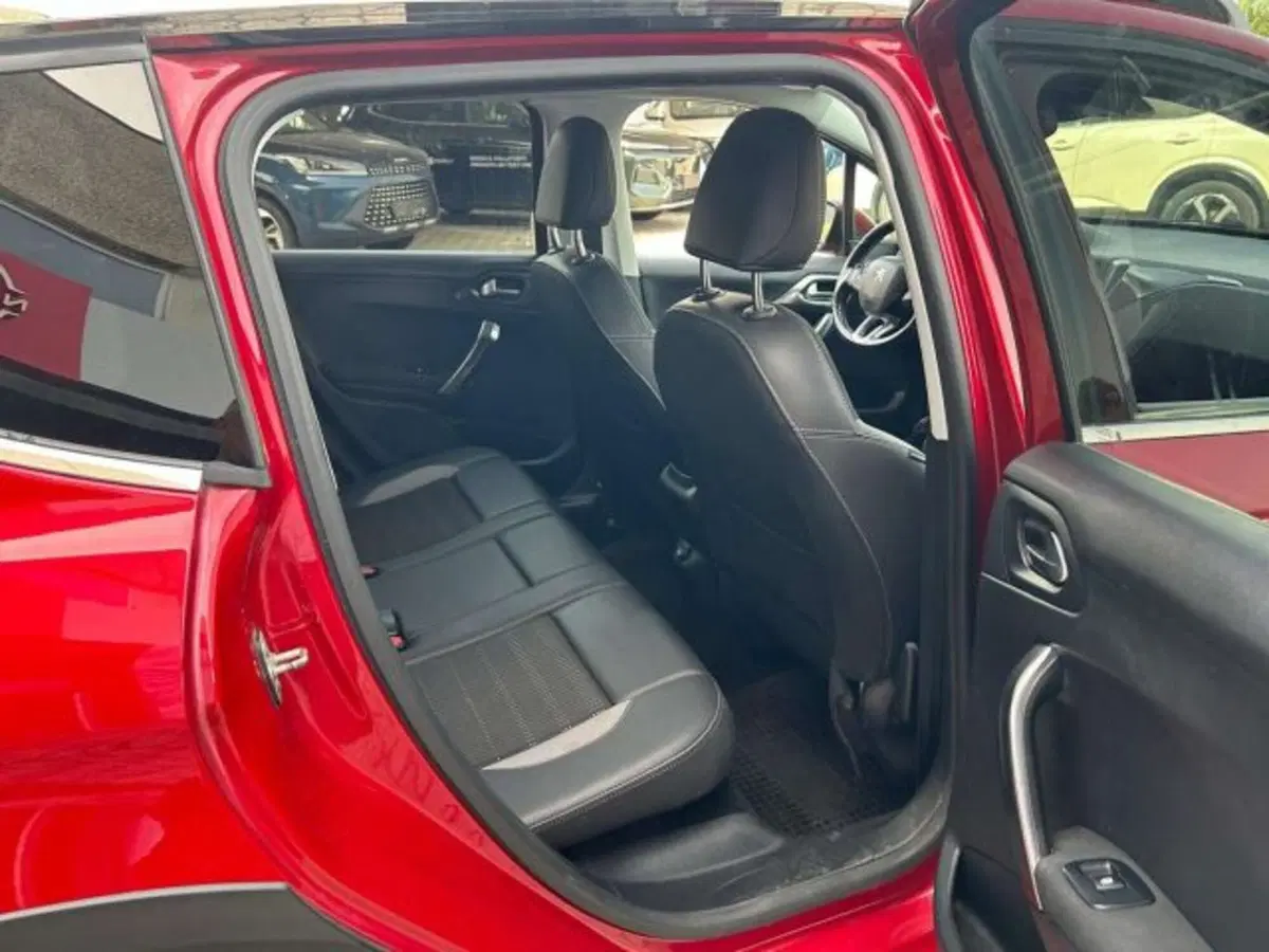 Peugeot 2008 usata a Firenze (13)
