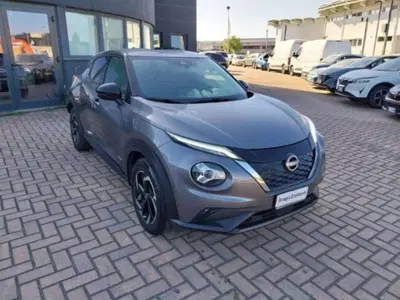 Nissan Juke 1.6 hev N-Connecta del 2023 usata a Empoli