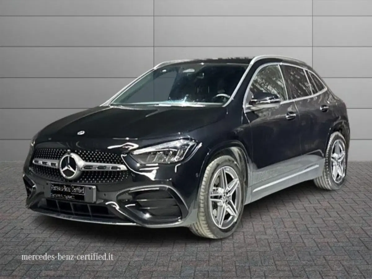 Mercedes-Benz GLA SUV usata a Bologna