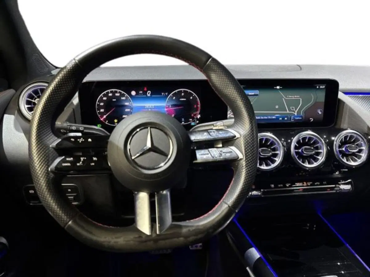 Mercedes-Benz GLA SUV usata a Bologna (11)