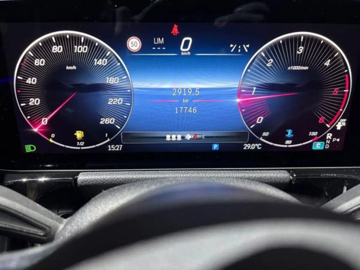 Mercedes-Benz GLA SUV usata a Bologna (13)
