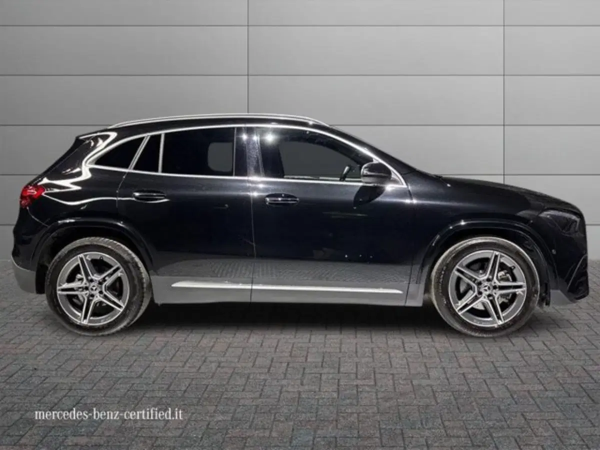 Mercedes-Benz GLA SUV usata a Bologna (5)