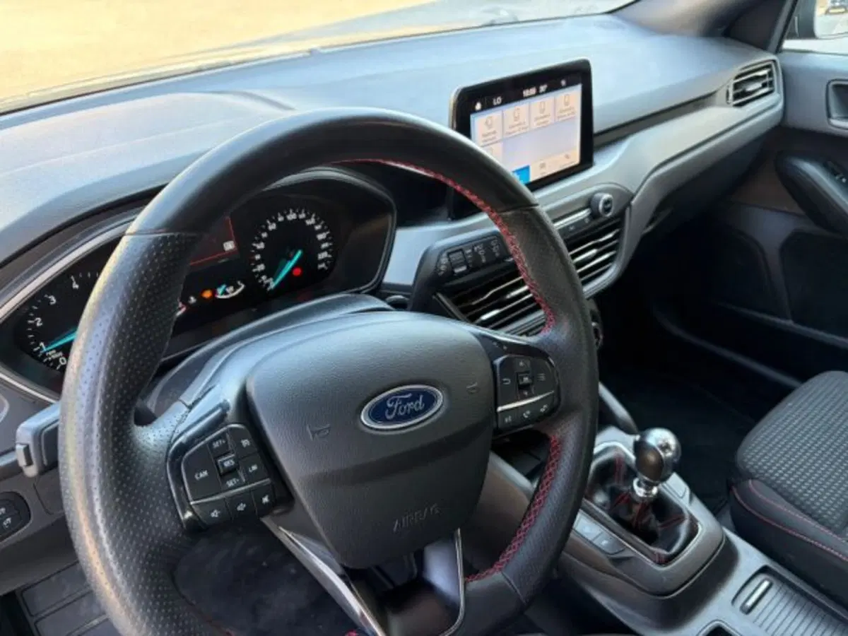 Ford Focus usata a Lodi (4)