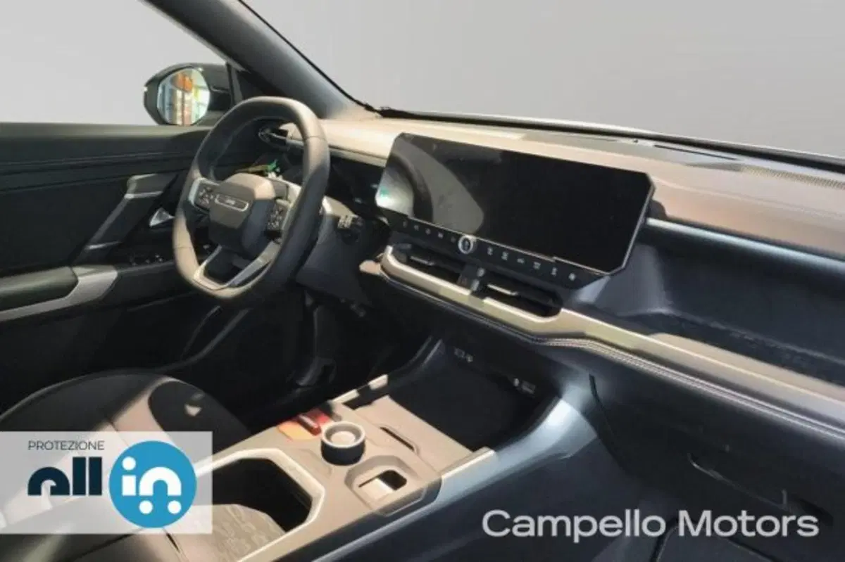 Jeep Compass nuova a Venezia (13)