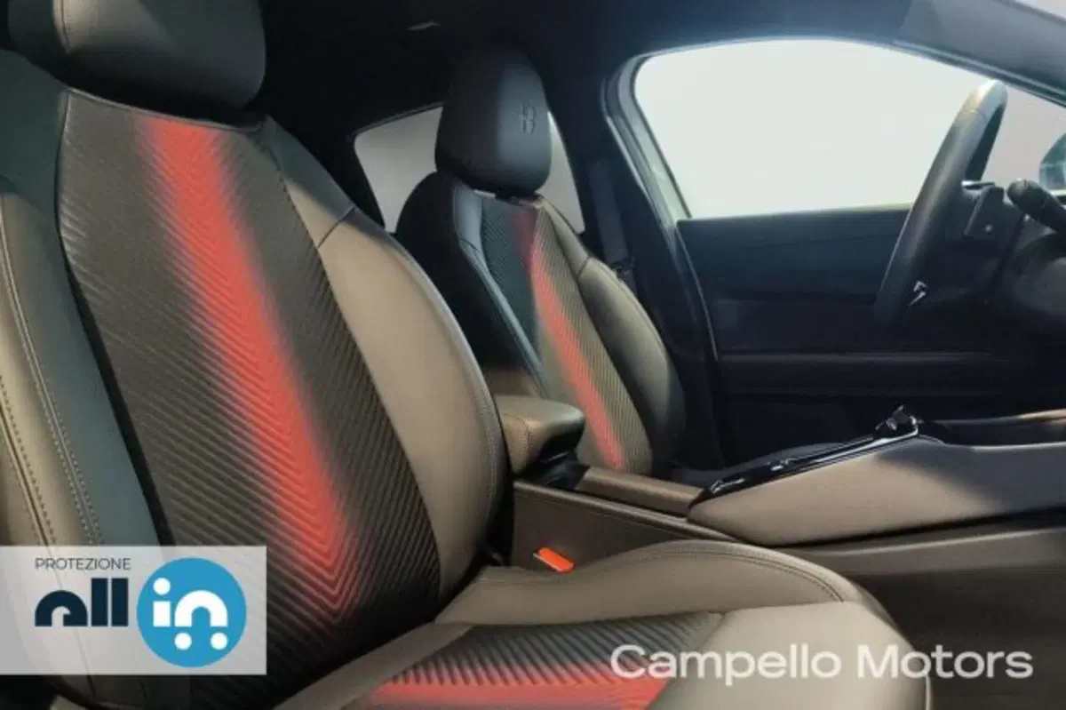 Alfa Romeo Junior nuova a Venezia (12)
