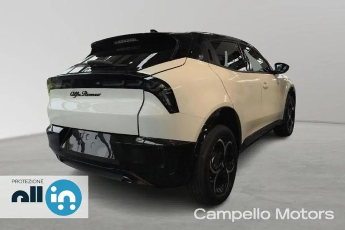 Alfa Romeo Junior nuova a Venezia (3)