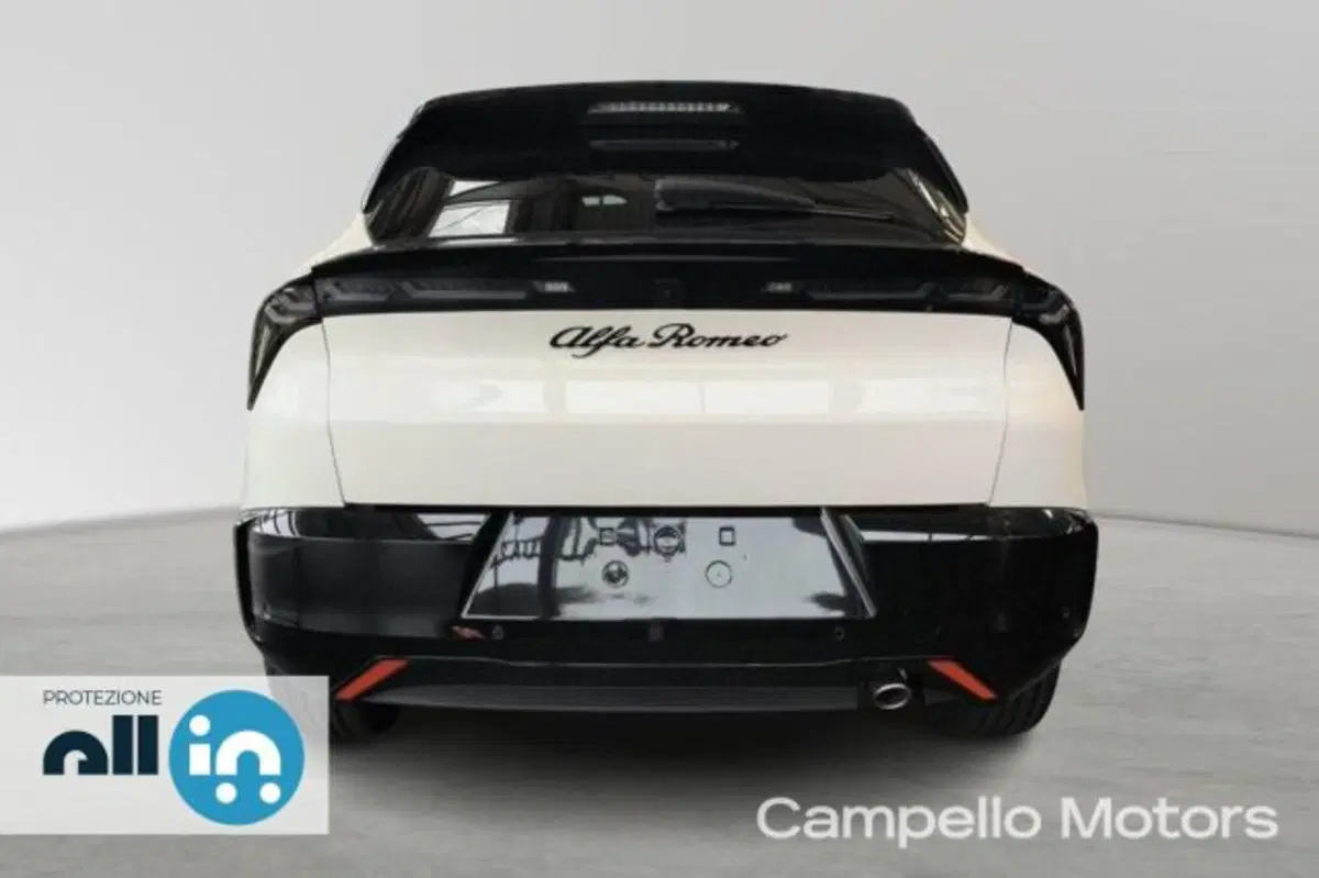 Alfa Romeo Junior nuova a Venezia (4)