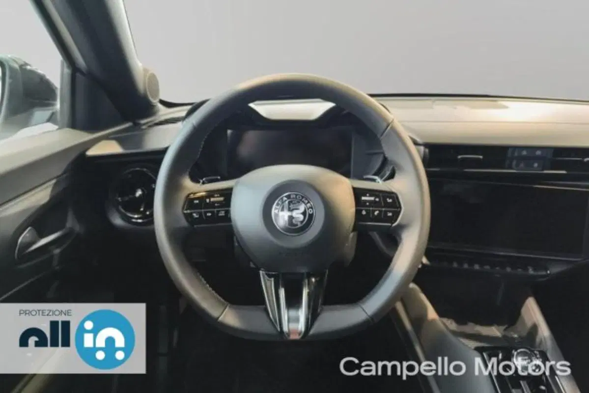 Alfa Romeo Junior nuova a Venezia (8)