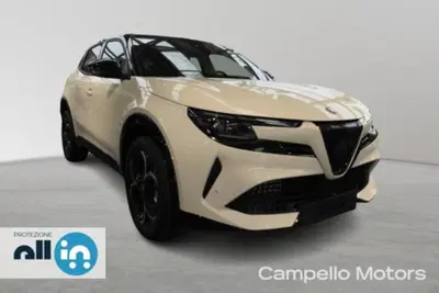 Alfa Romeo Junior 1.2 ibrida Q4 Intensa 145cv edct6 nuova a Venezia
