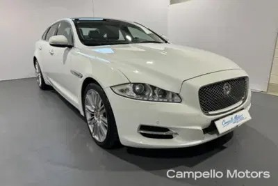 Jaguar XJ 3.0D V6 Premium Luxury del 2014 usata a Venezia