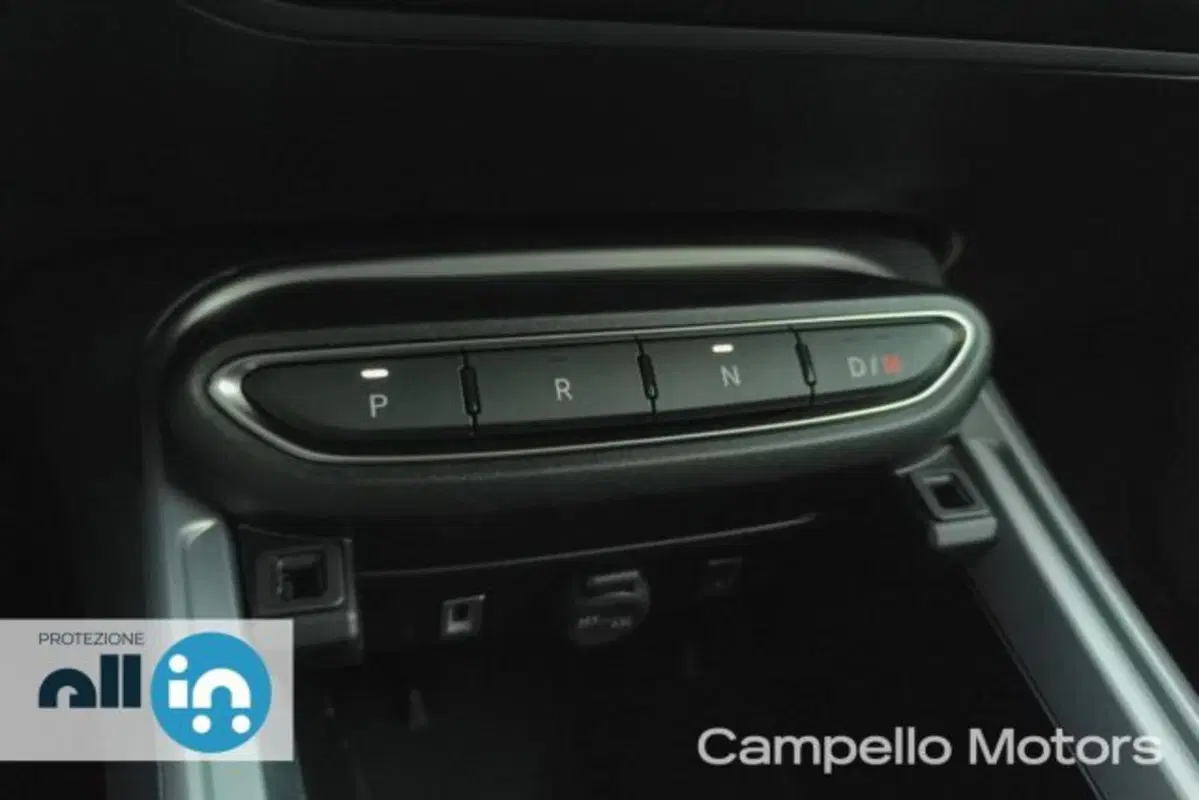 Jeep Avenger nuova a Venezia (14)