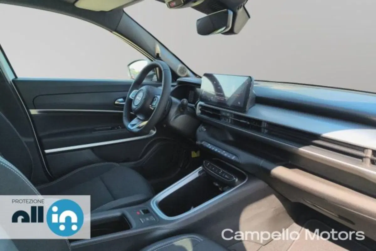 Jeep Avenger nuova a Venezia (16)