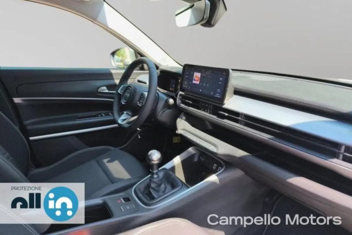 Jeep Avenger usata a Venezia (14)