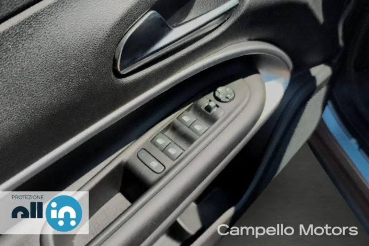 Jeep Avenger usata a Venezia (16)