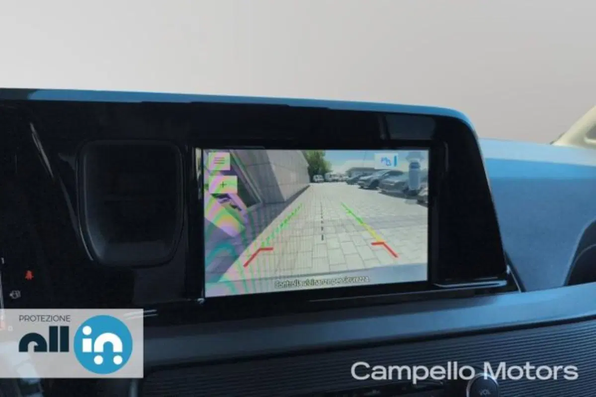 Ford Tourneo Courier usata a Venezia (11)