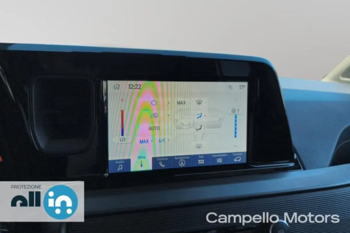 Ford Tourneo Courier usata a Venezia (12)