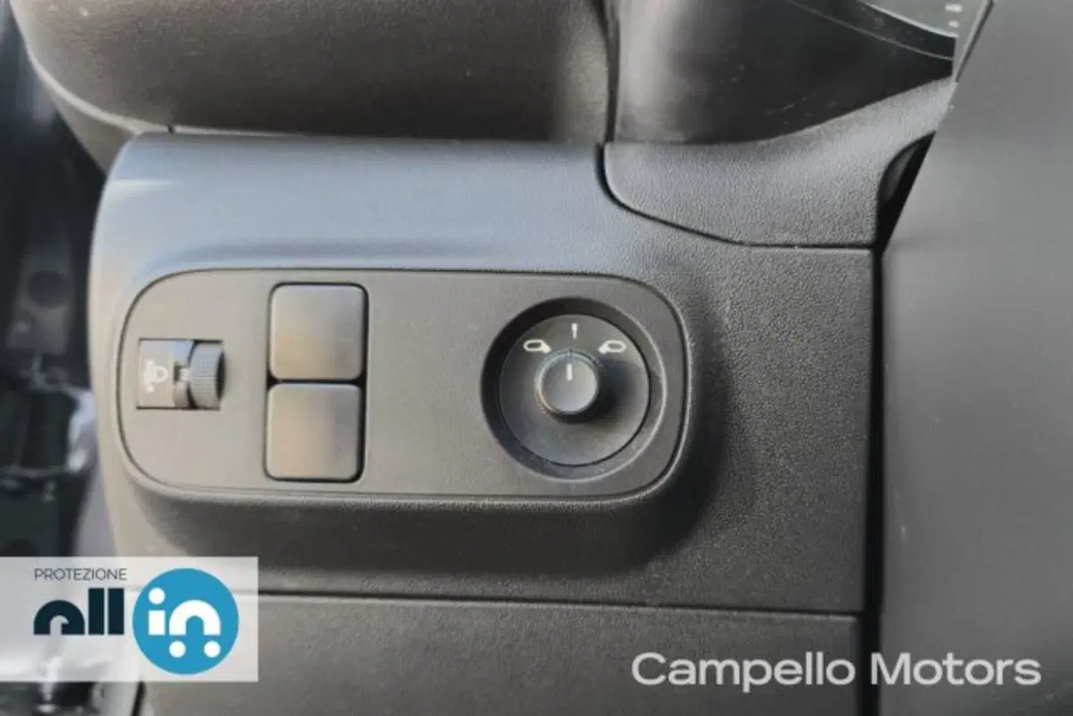 Citroen C3 usata a Venezia (14)