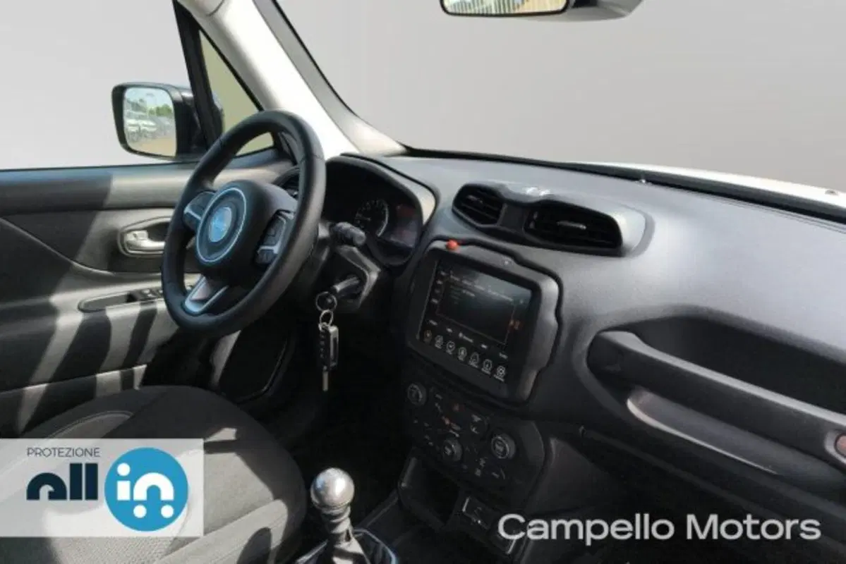 Jeep Renegade usata a Venezia (14)