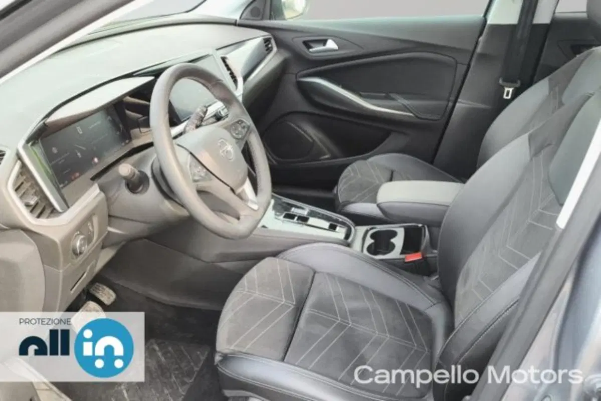 Opel Grandland usata a Venezia (7)