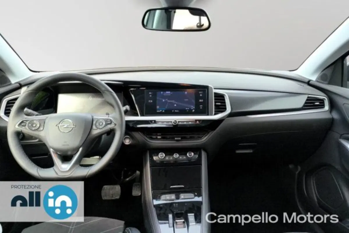 Opel Grandland usata a Venezia (9)