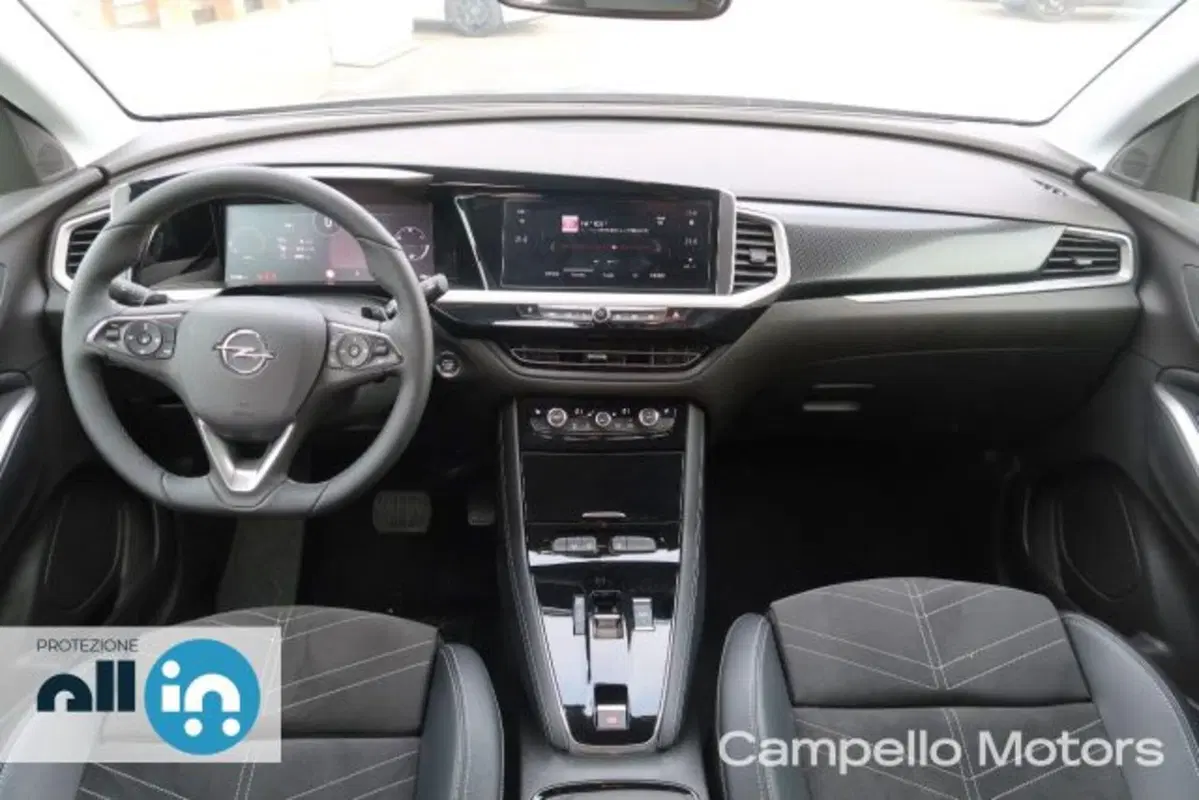 Opel Grandland usata a Venezia (7)