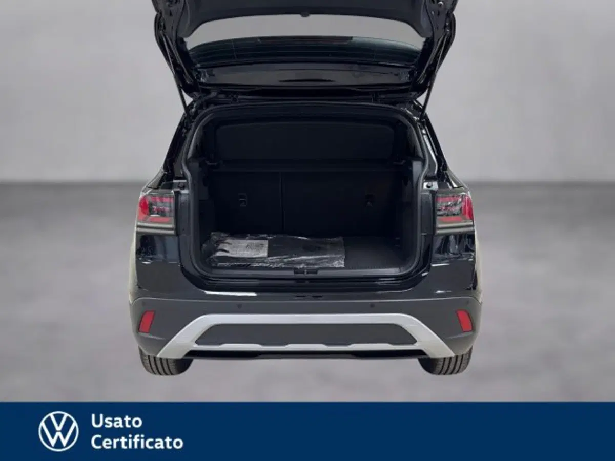 Volkswagen T-Cross nuova a Vicenza (17)