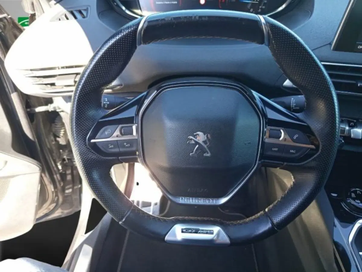 Peugeot 3008 usata a Frosinone (11)