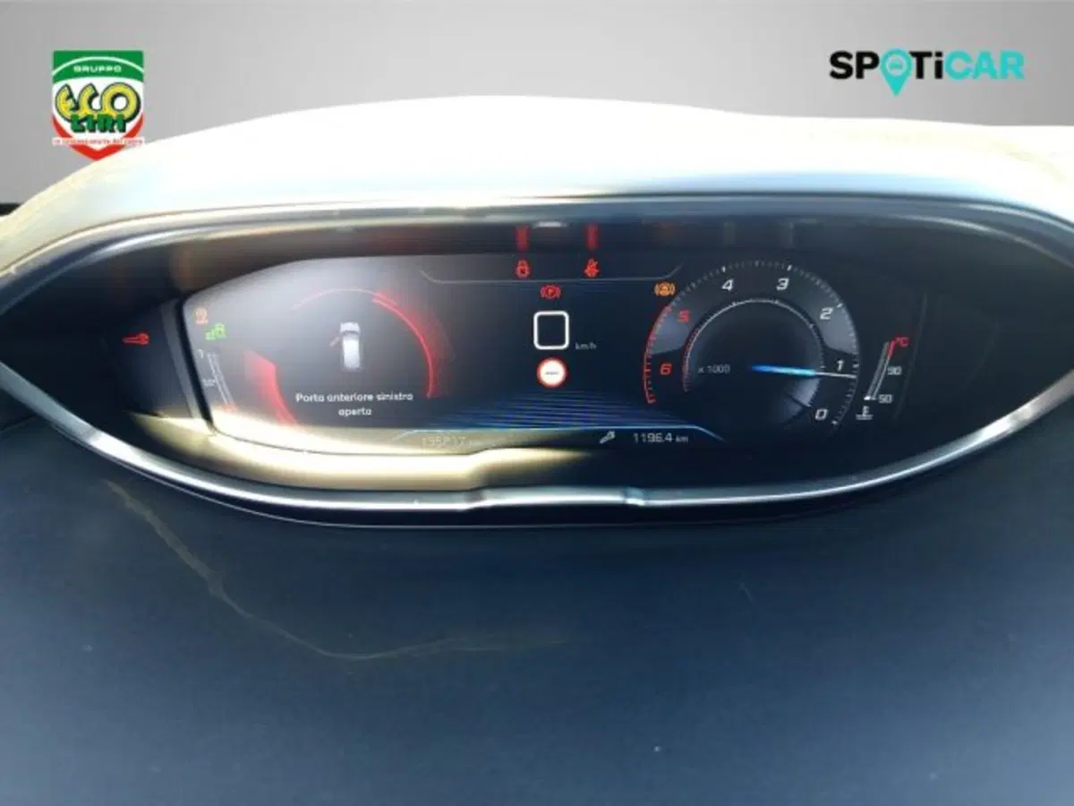 Peugeot 3008 usata a Frosinone (12)