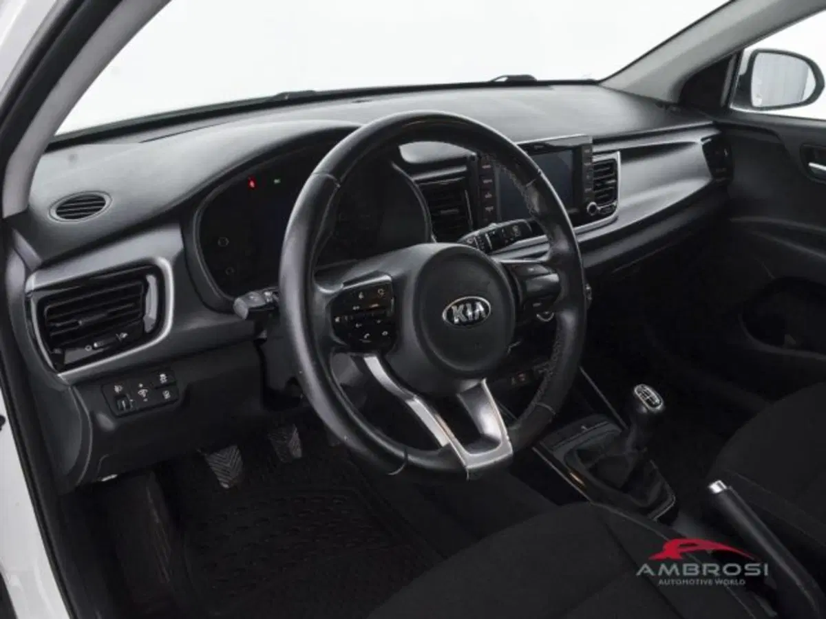 Kia Rio usata a Perugia (8)
