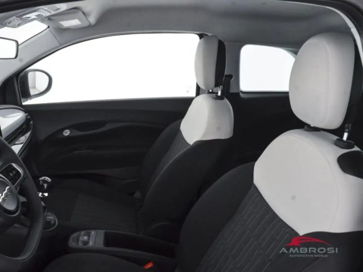 Fiat 500 nuova a Perugia (9)