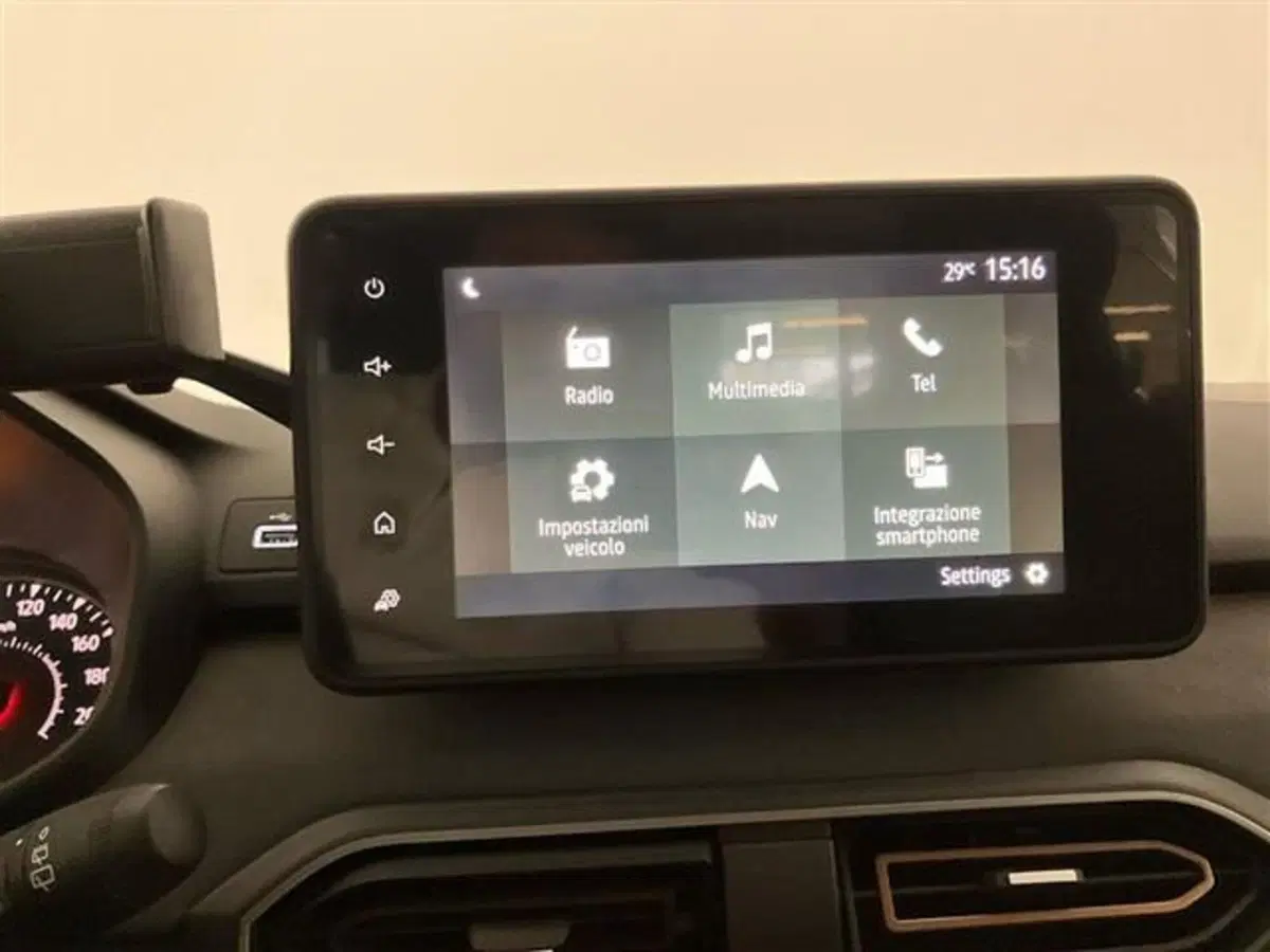Dacia Jogger usata a Como (15)