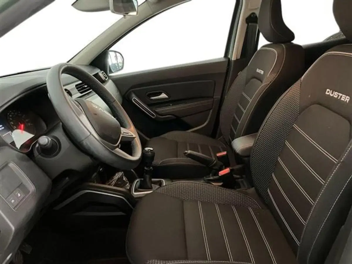 Dacia Duster usata a Como (10)