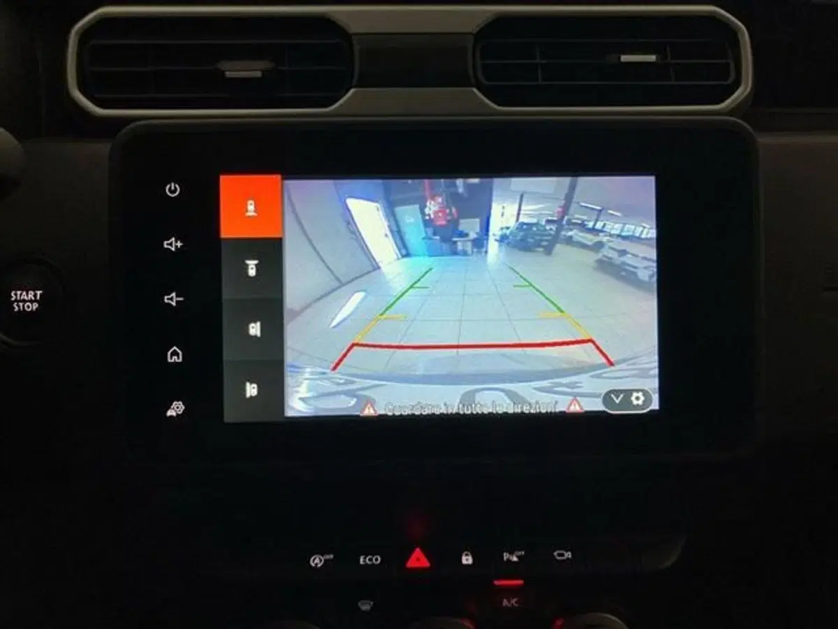 Dacia Duster usata a Como (13)