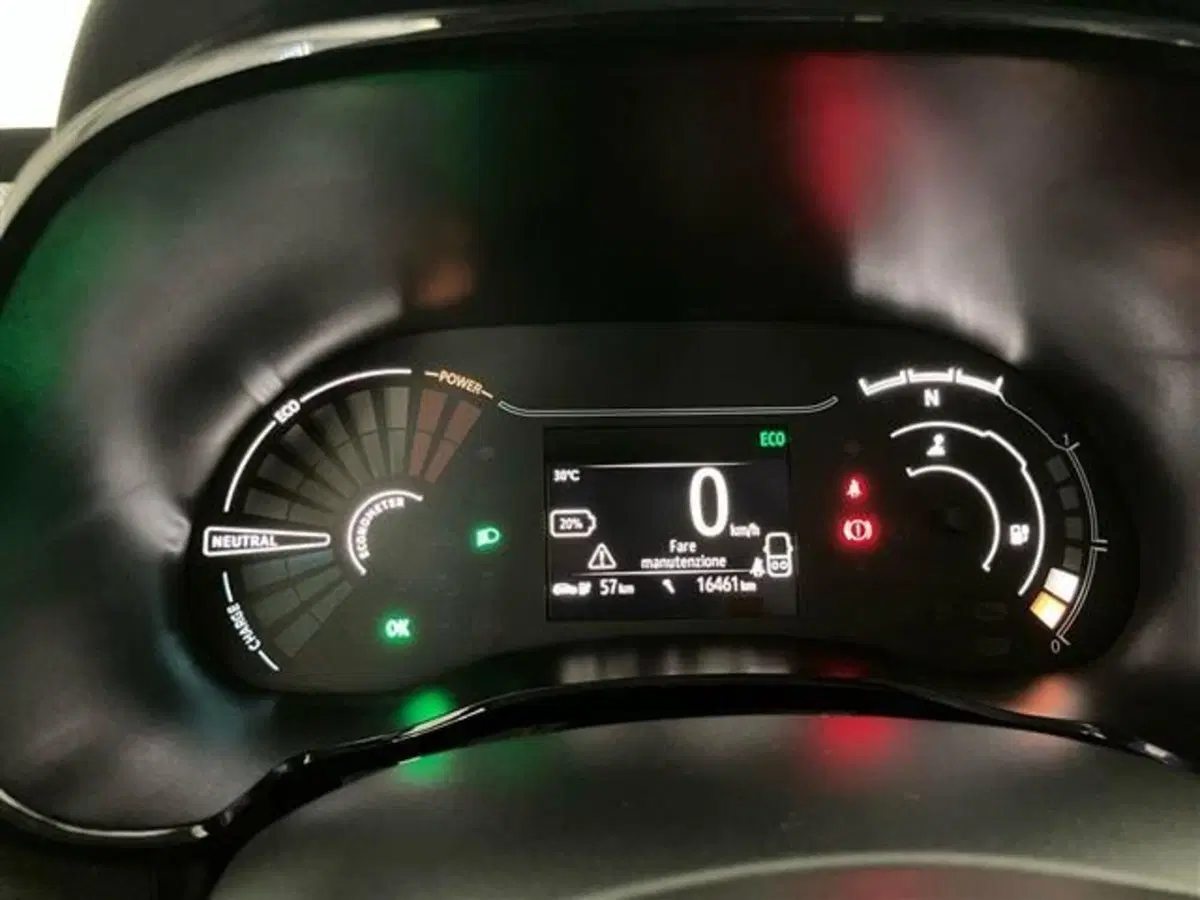Dacia Spring usata a Como (15)