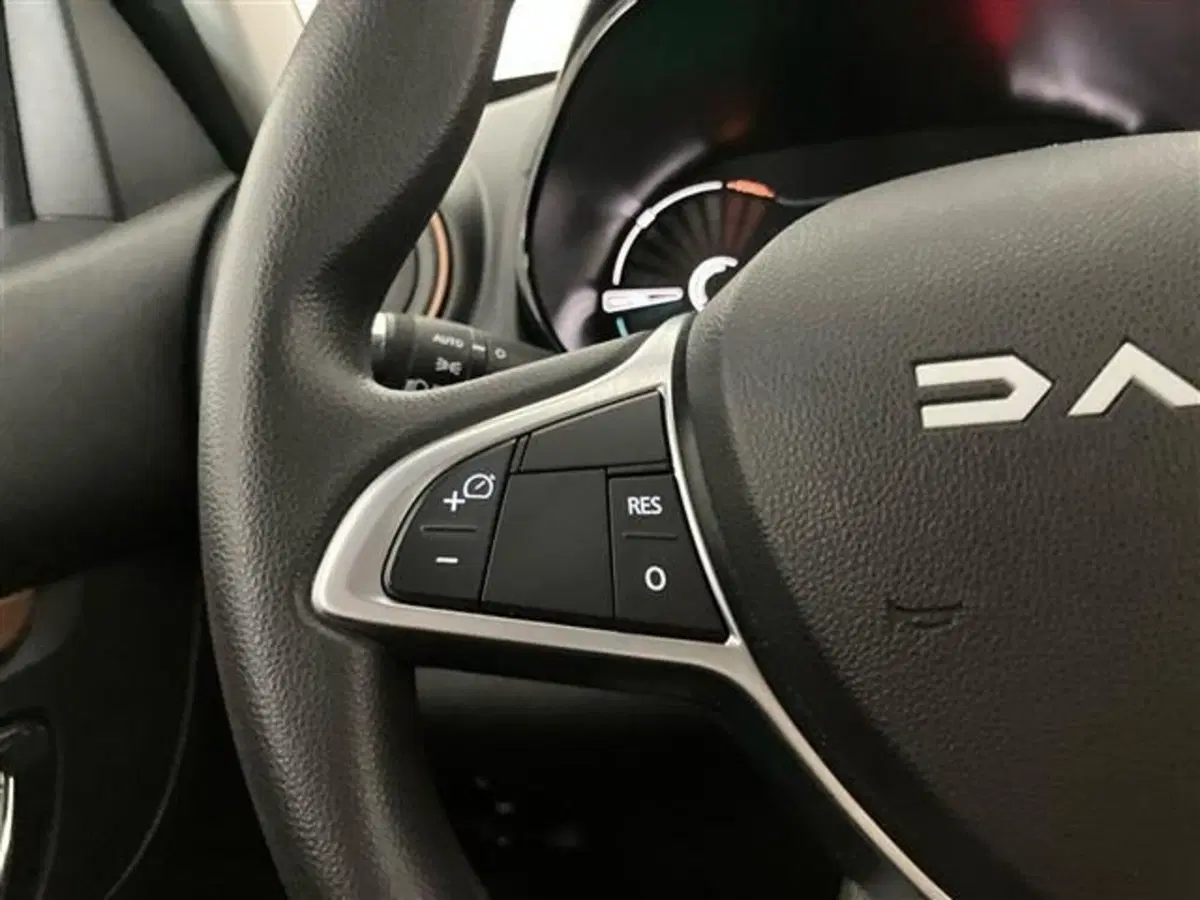 Dacia Spring usata a Como (17)