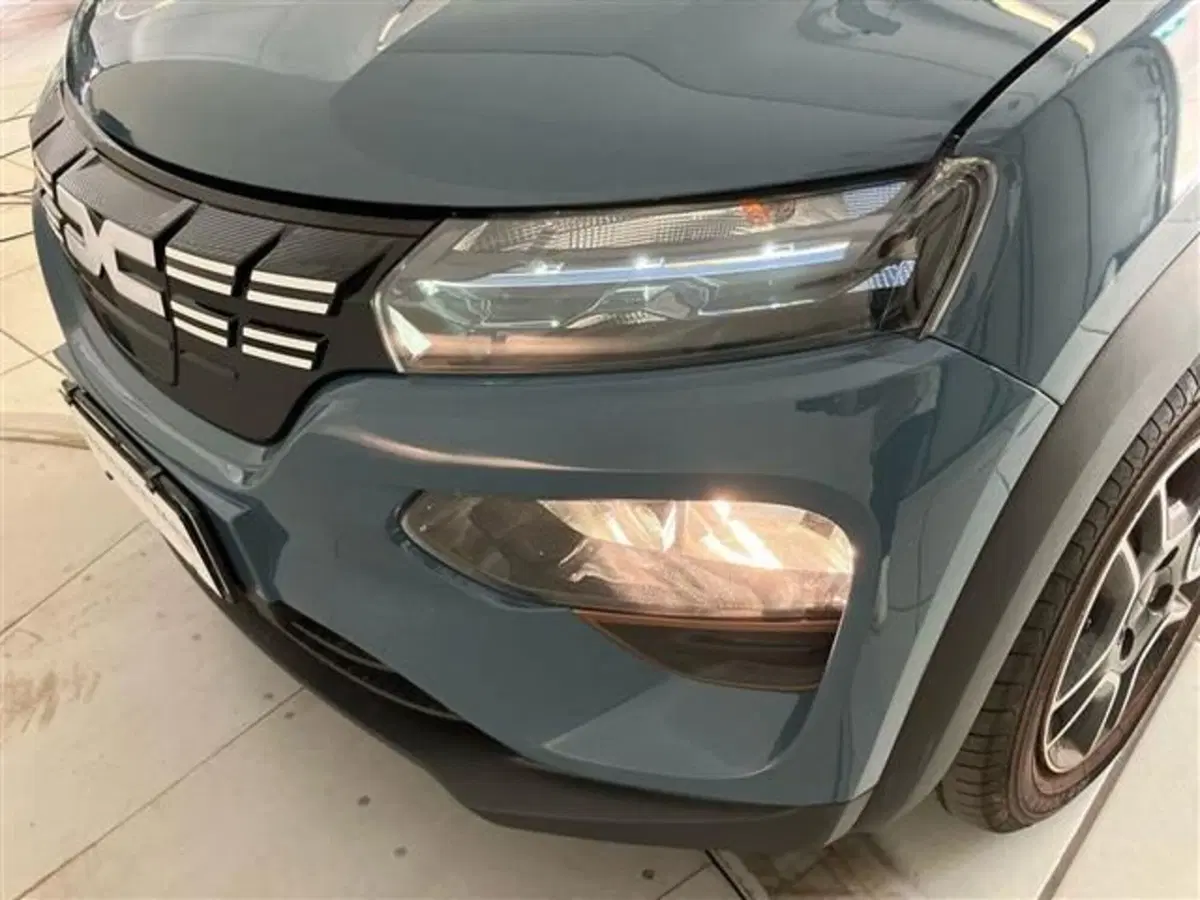 Dacia Spring usata a Como (7)